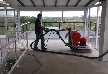 Ronlon R590 square head grinder and RV312 vacuum at work in Kenya--December 20 2021